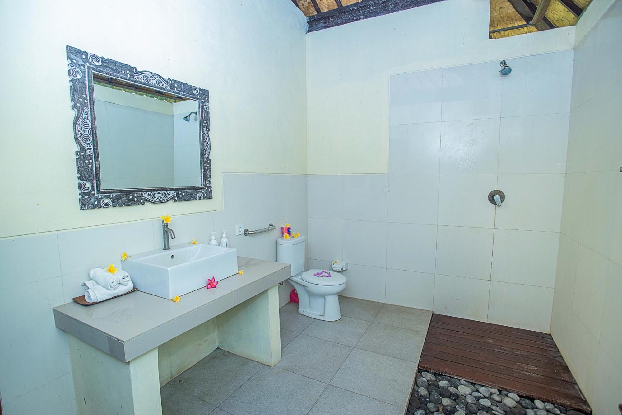 D'Muncuk Huts Lembongan Hotel Buitenkant foto