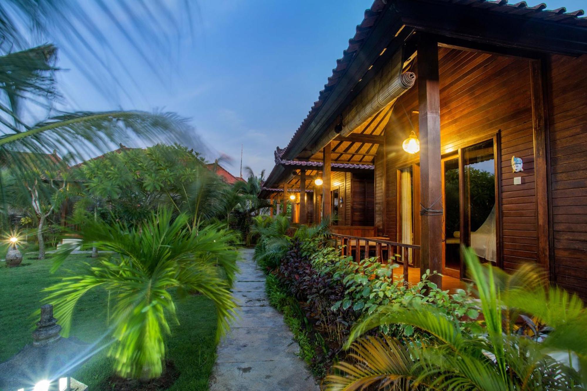 D'Muncuk Huts Lembongan Hotel Buitenkant foto